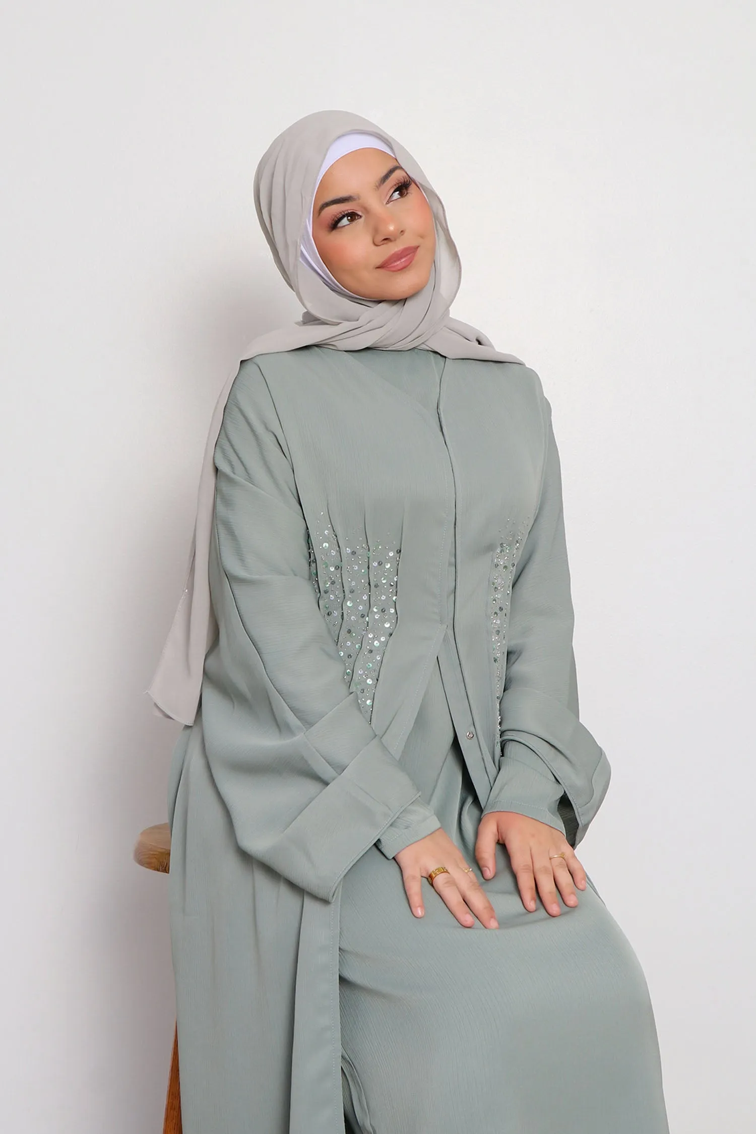 Aaira Textured Beaded Open Abaya- Mint