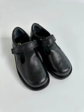 Black t-strap velcro school shoe with chunky sole (6)