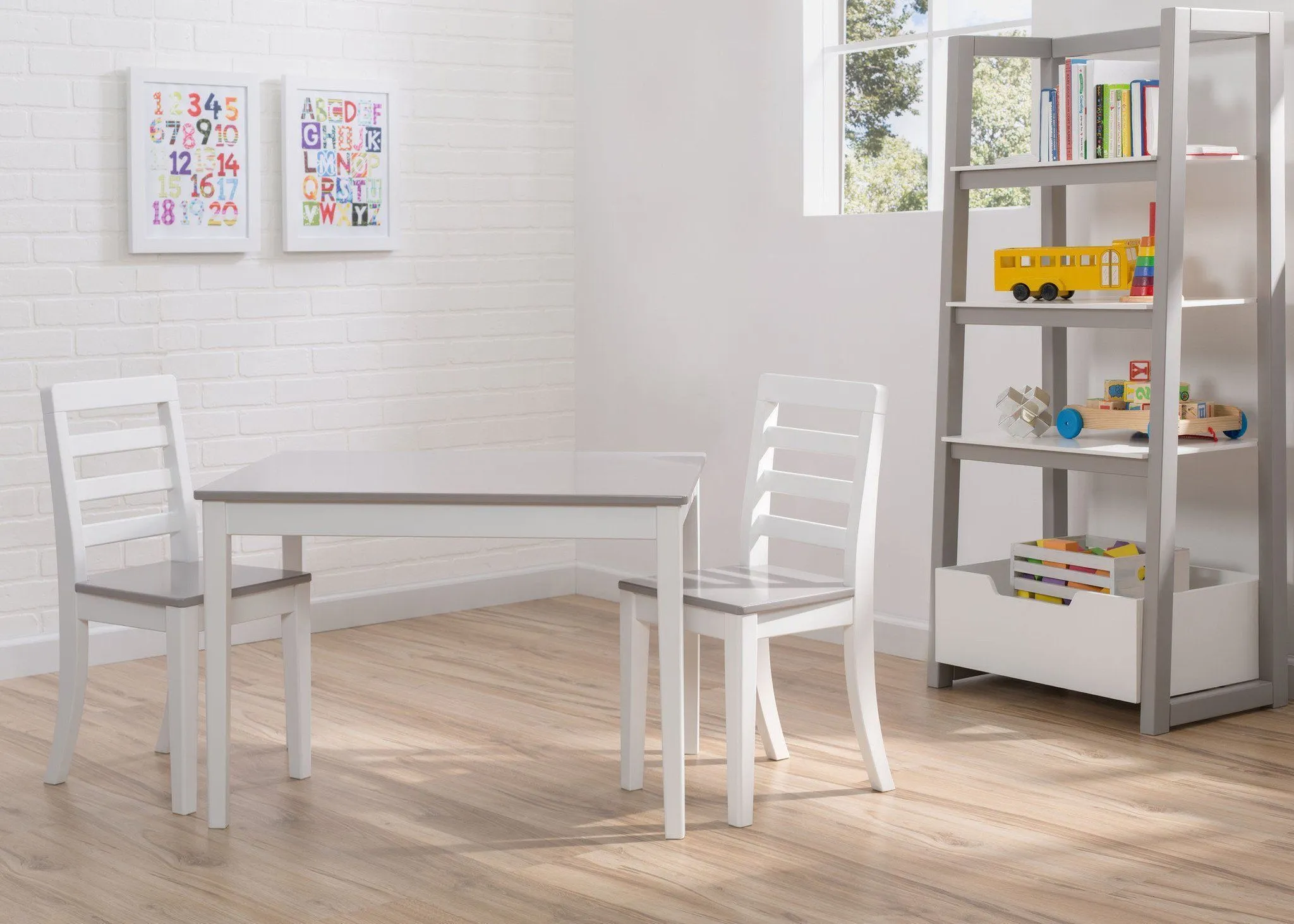 Gateway Table & 2 Chair Set